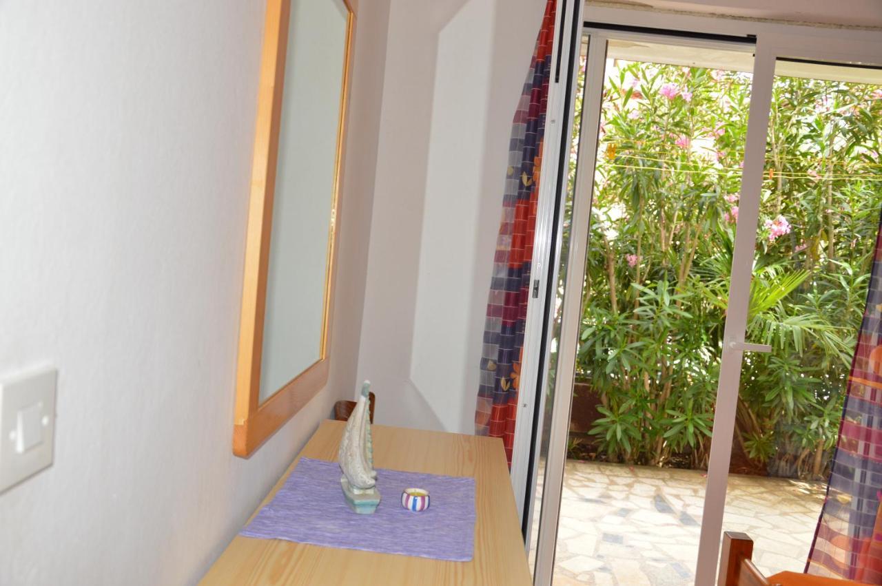 Apartment Lana เวอร์ซาร์ ภายนอก รูปภาพ